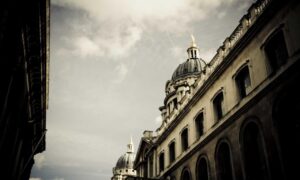 why technology cannot replace humans roartechmental