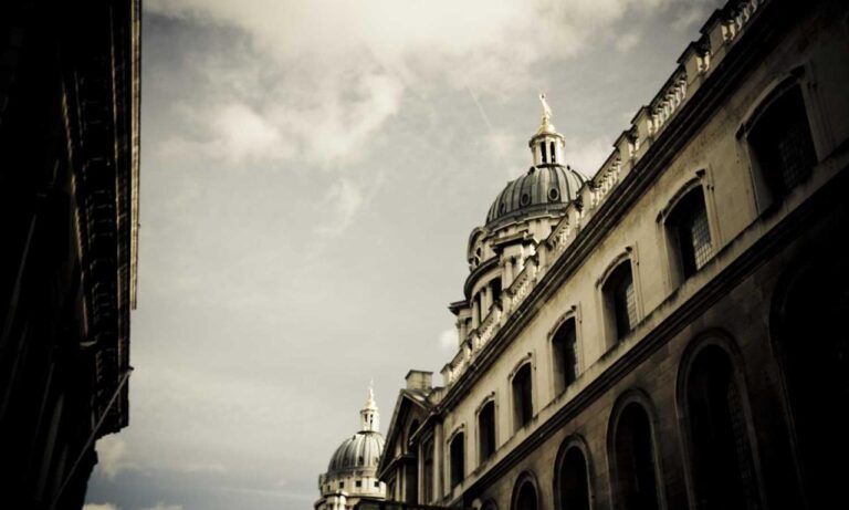 why technology cannot replace humans roartechmental